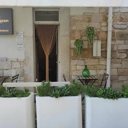 La Maison-2